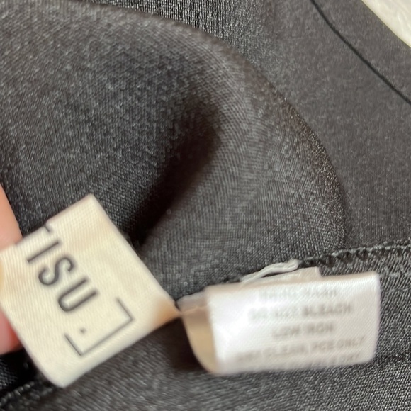 METISU Red and Black Bow Dress - Picture 11 of 12